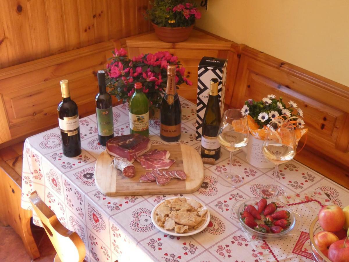 Baita Figliezzi Castello Tesino Ngoại thất bức ảnh